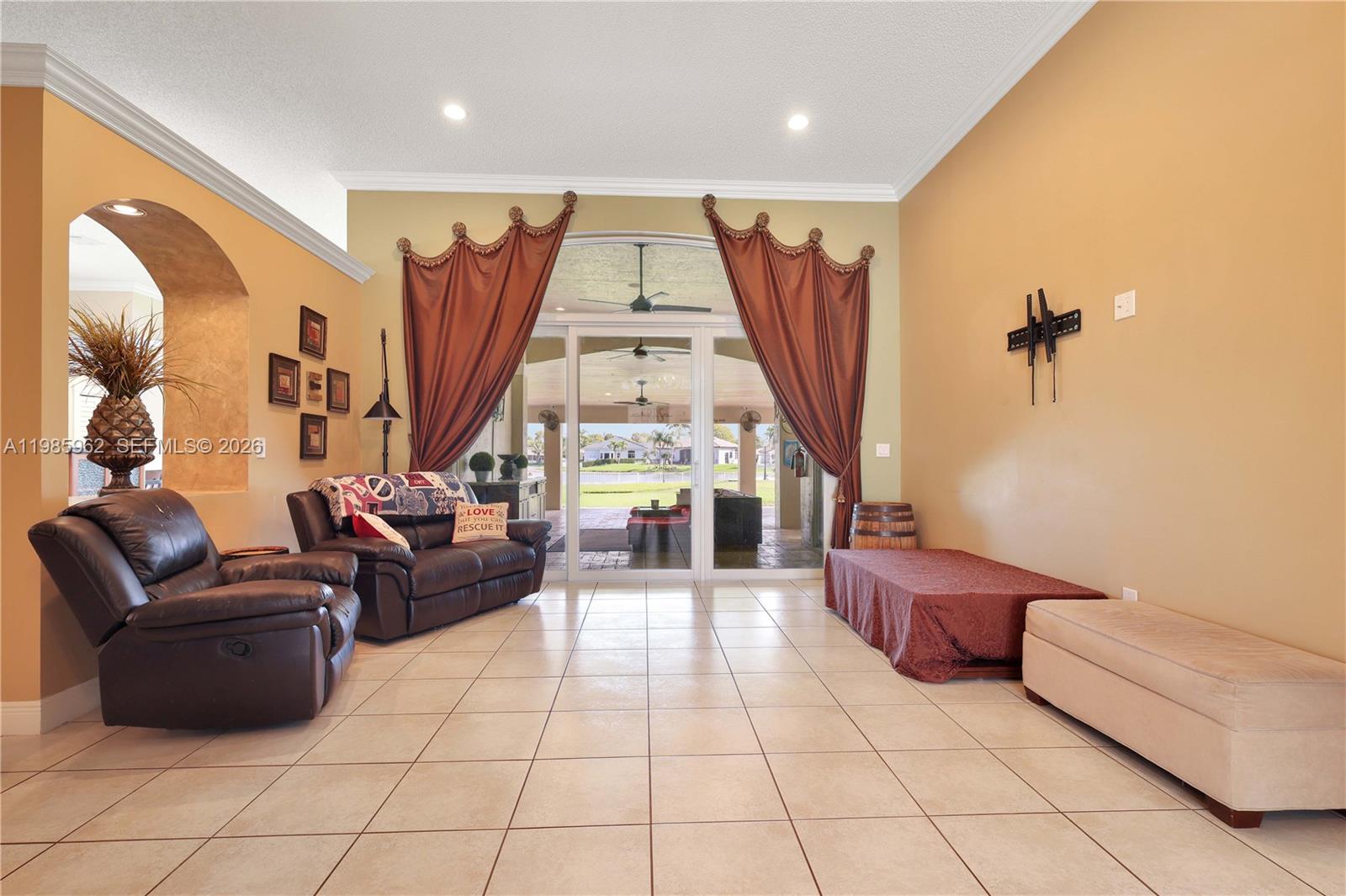 4285 Southwest 152nd Avenue Miramar, FL 33027 - Photo 5 of 65