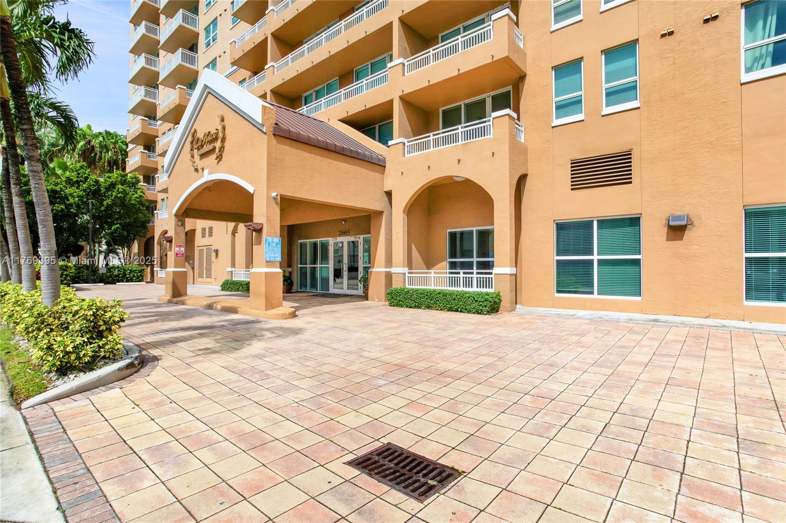2665 Southwest 37th Avenue, Unit PH1610 Miami, FL 33133 - Photo 20 of 21