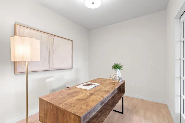 $388,769 | 1875 East Shore Drive, Unit 302, St. Paul, MN 55109