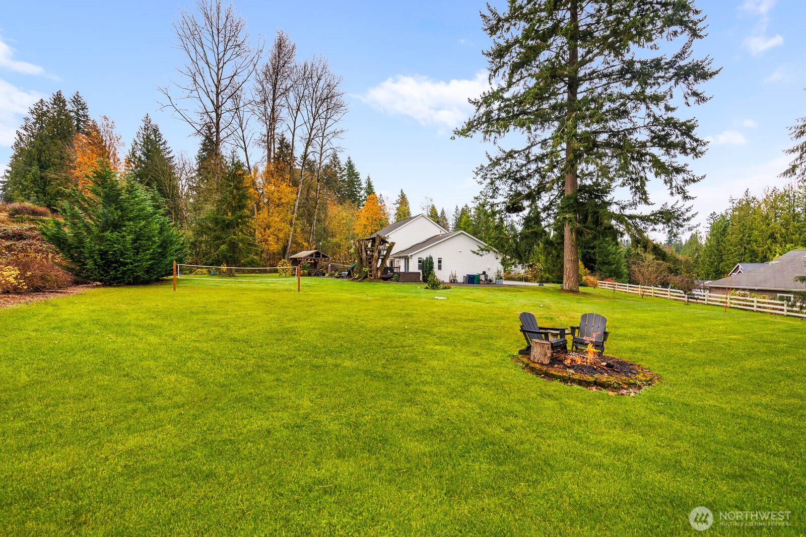 20928 Welch Road Snohomish, WA 98296 - Photo 26 of 29 a view of a park with large trees