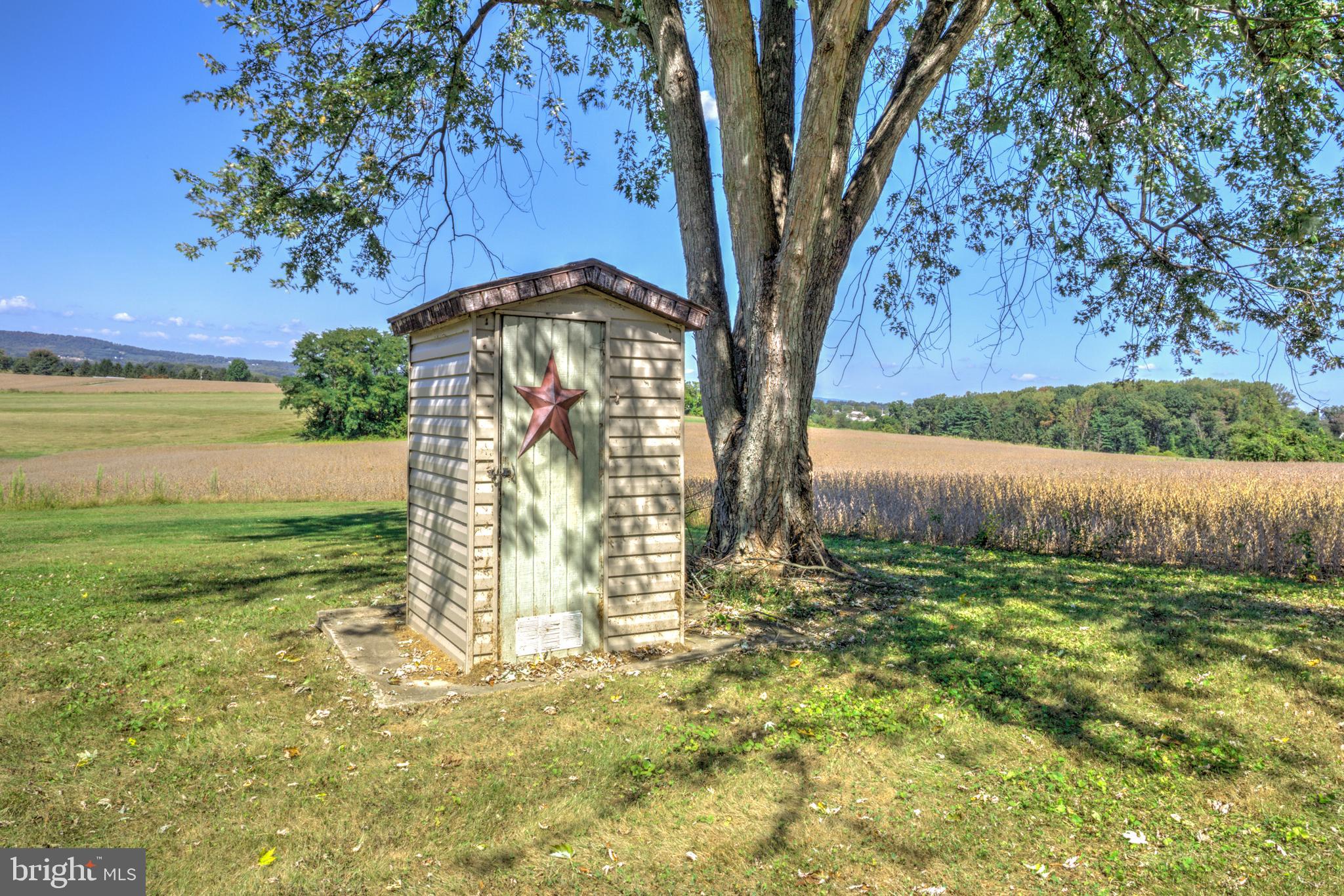 5497 Stambaugh Road Spring Grove, PA 17362 - Photo 3 of 40