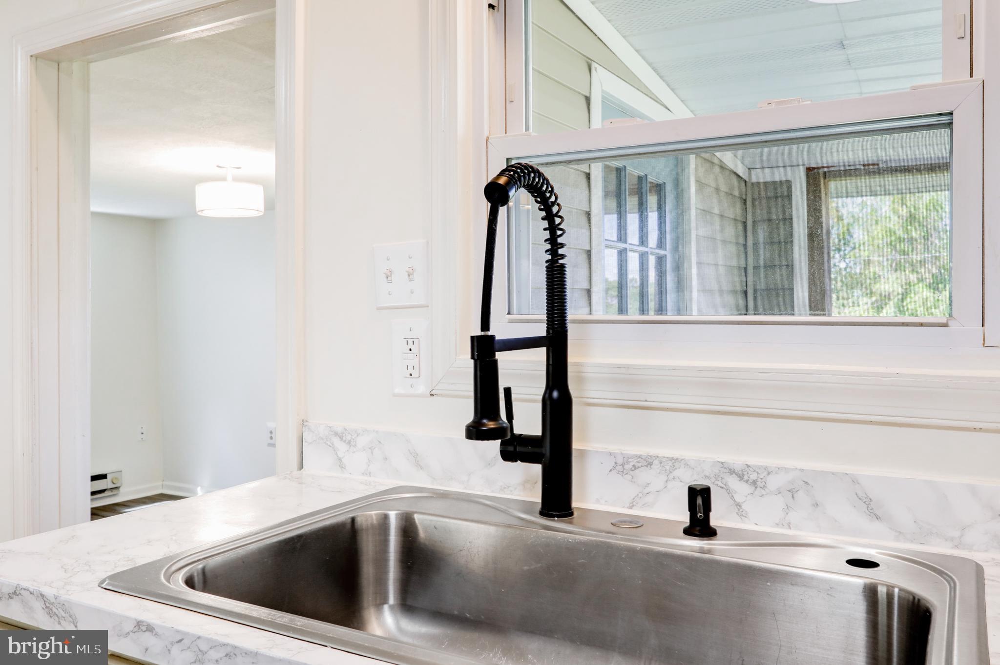 5497 Stambaugh Road Spring Grove, PA 17362 - Photo 9 of 40