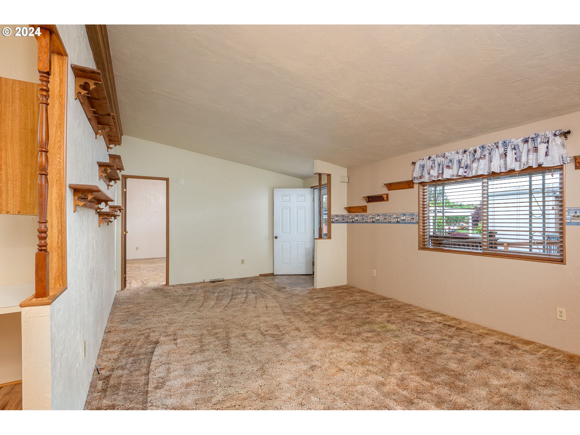 27645 Snyder Road, Unit 55 Junction City, OR 97448 - Photo 3 of 19 Gallery Image 3