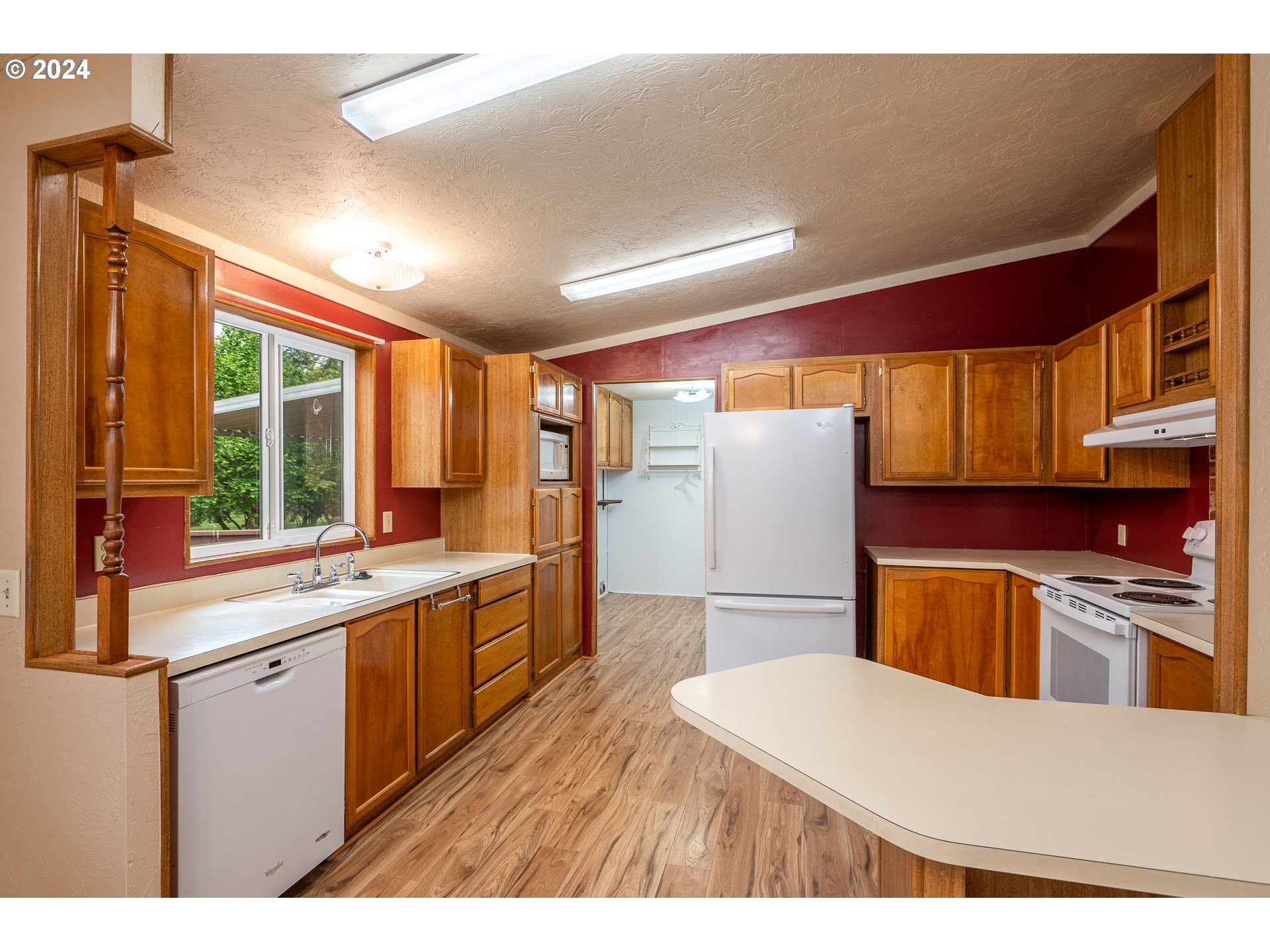 27645 Snyder Road, Unit 55 Junction City, OR 97448 - Photo 5 of 19 Gallery Image 5