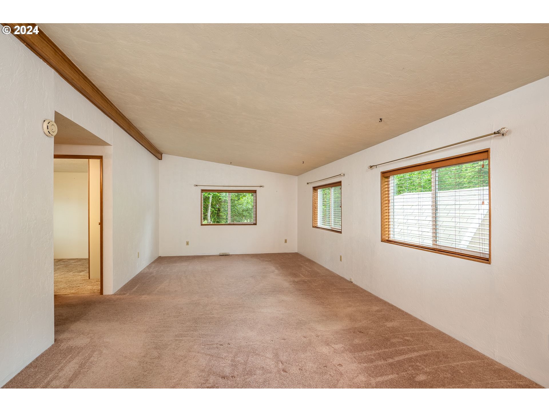 27645 Snyder Road, Unit 55 Junction City, OR 97448 - Photo 8 of 19 Gallery Image 8