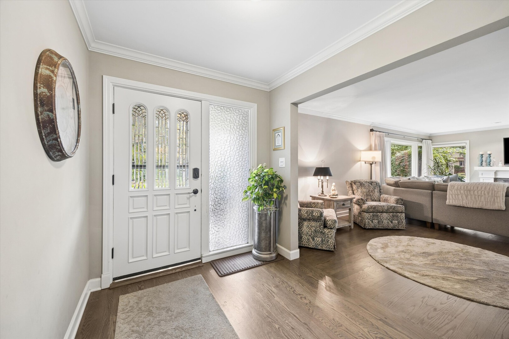 110 South Herbert Road Riverside, IL 60546 - Photo 8 of 33 Gallery Image 8