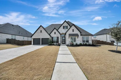 $850,000 | 2000 Waterleaf Road, Haslet, TX 76052