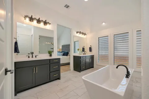 $850,000 | 2000 Waterleaf Road, Haslet, TX 76052