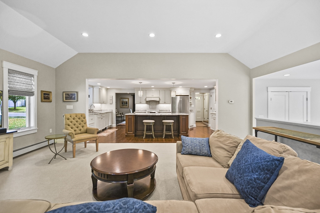 19 Arcadia Avenue Reading, MA 01867 - Photo 14 of 42