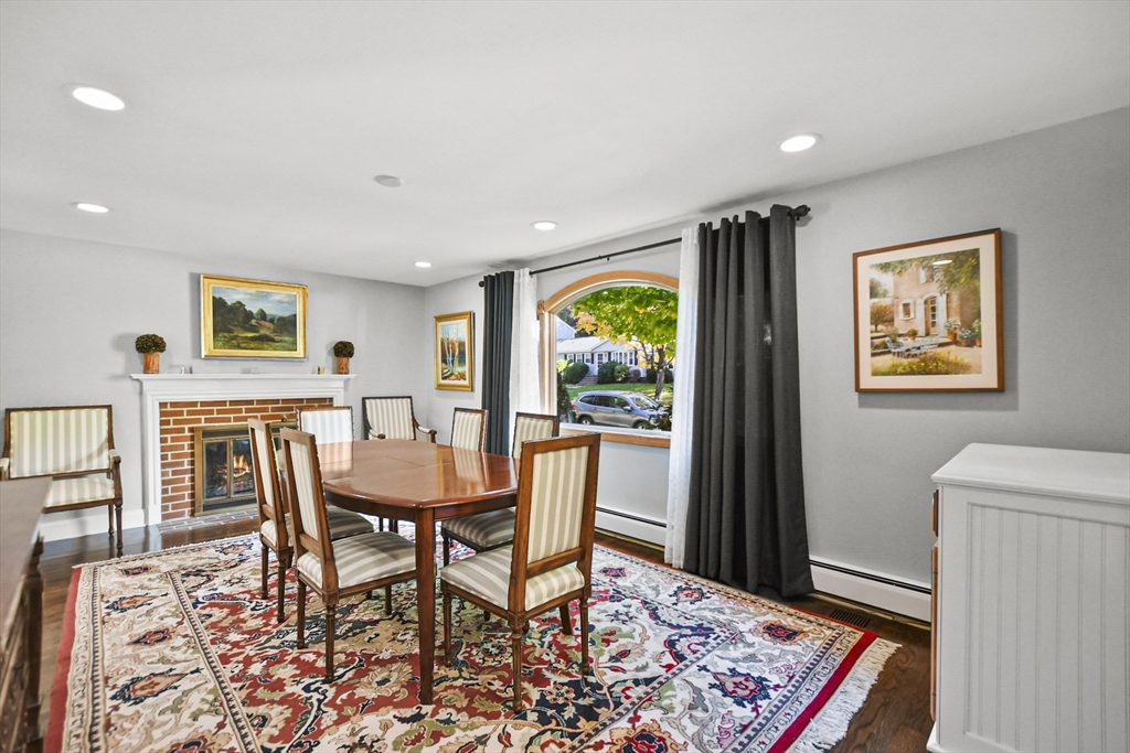 19 Arcadia Avenue Reading, MA 01867 - Photo 5 of 42