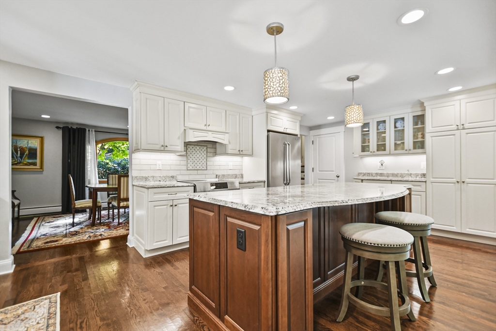 19 Arcadia Avenue Reading, MA 01867 - Photo 7 of 42