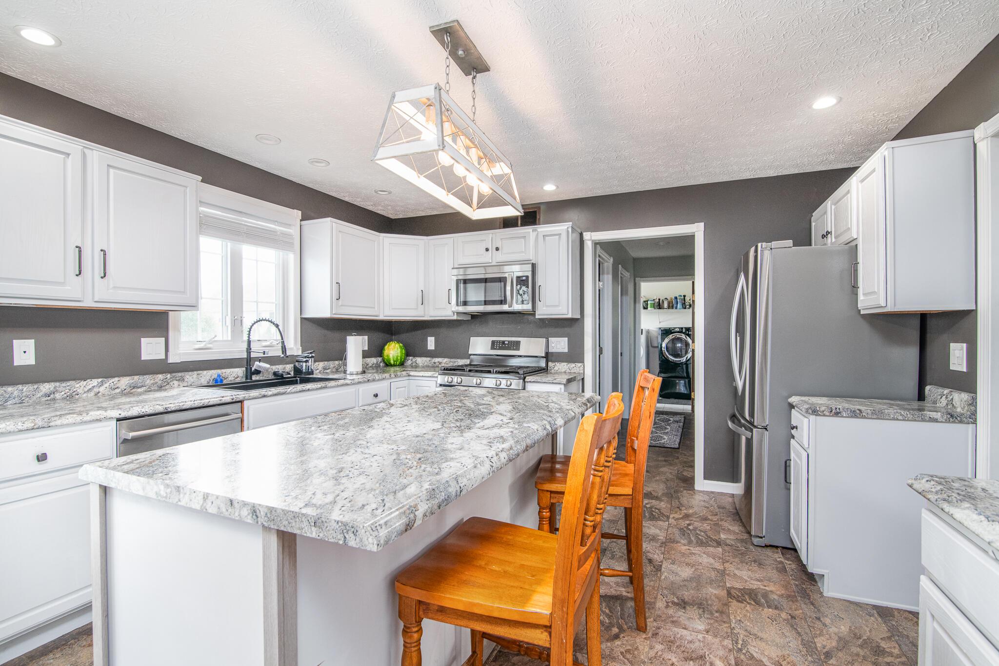167 Foxcroft Road Lexington, OH 44904 - Photo 5 of 28 _DSC6816-Edit