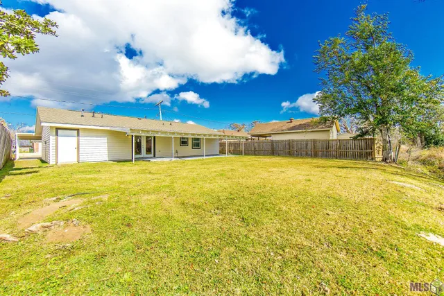 $190,000 | 410 Harding Drive, Houma, LA 70364