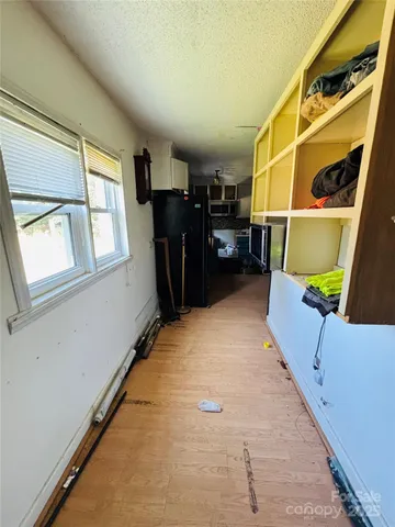 a view of a walk in closet