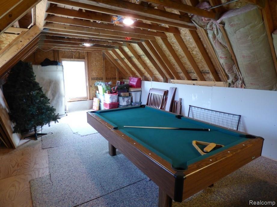 10126 Gordon Road Fenton, MI 48430 - Photo 29 of 37 P1050418.jpg