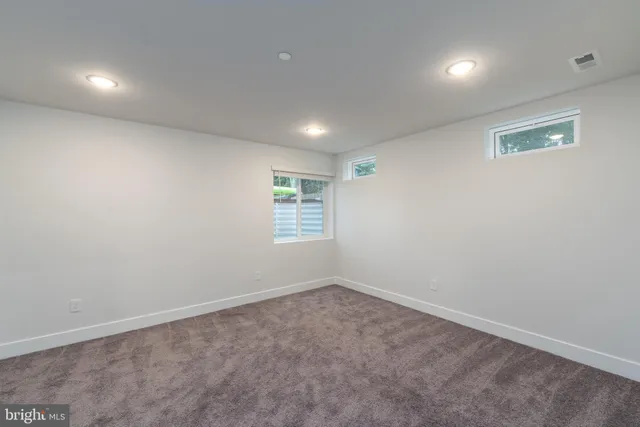 a view of empty room