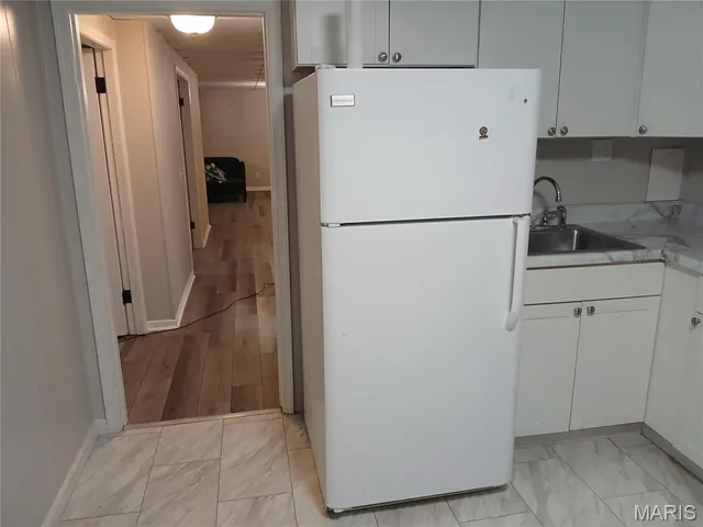 $215,000 | 7544 York Drive, Unit B, Clayton, MO 63105