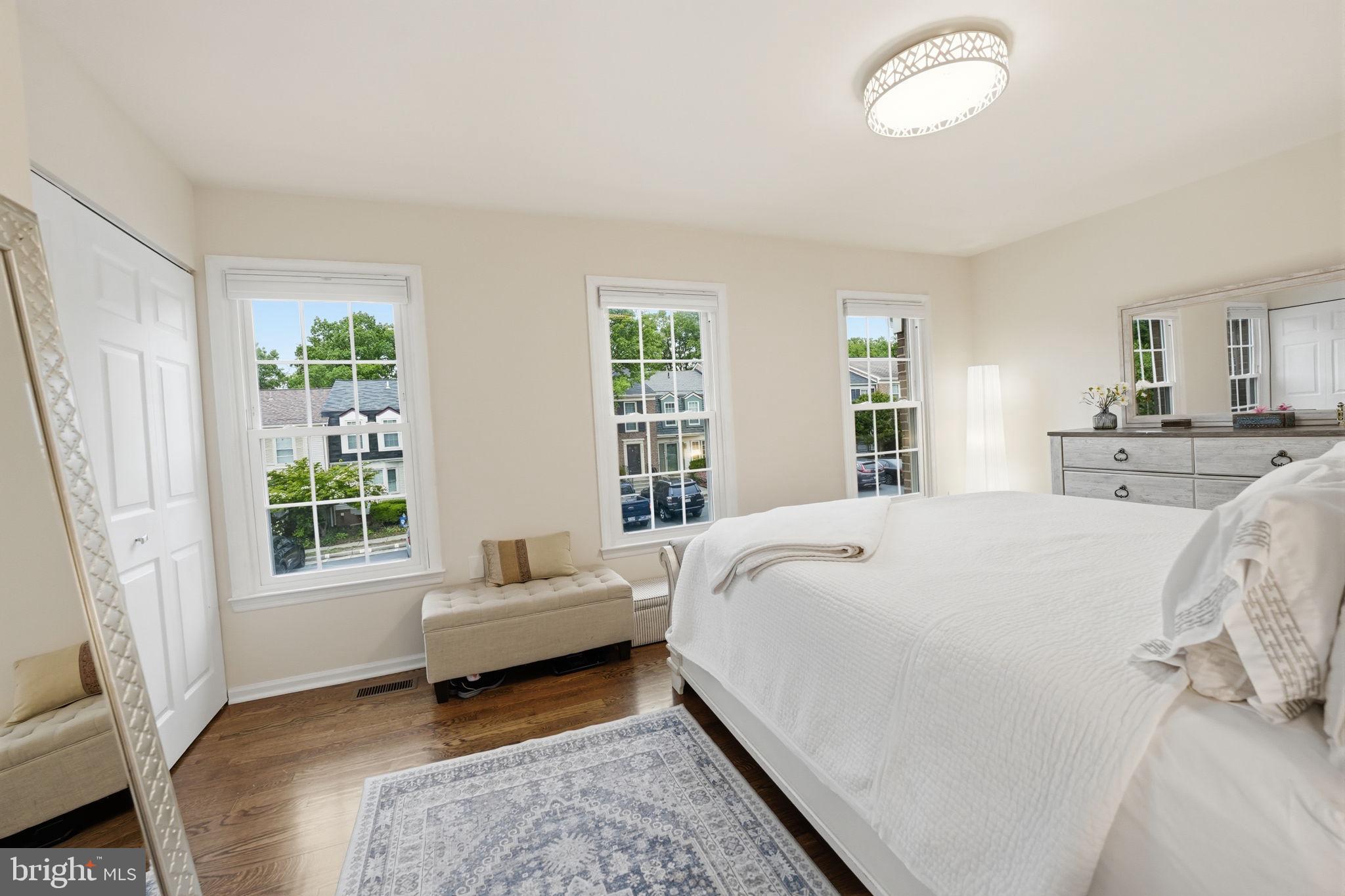 5629 Ridge View Drive Alexandria, VA 22310 - Photo 20 of 43 Primary Bedroom