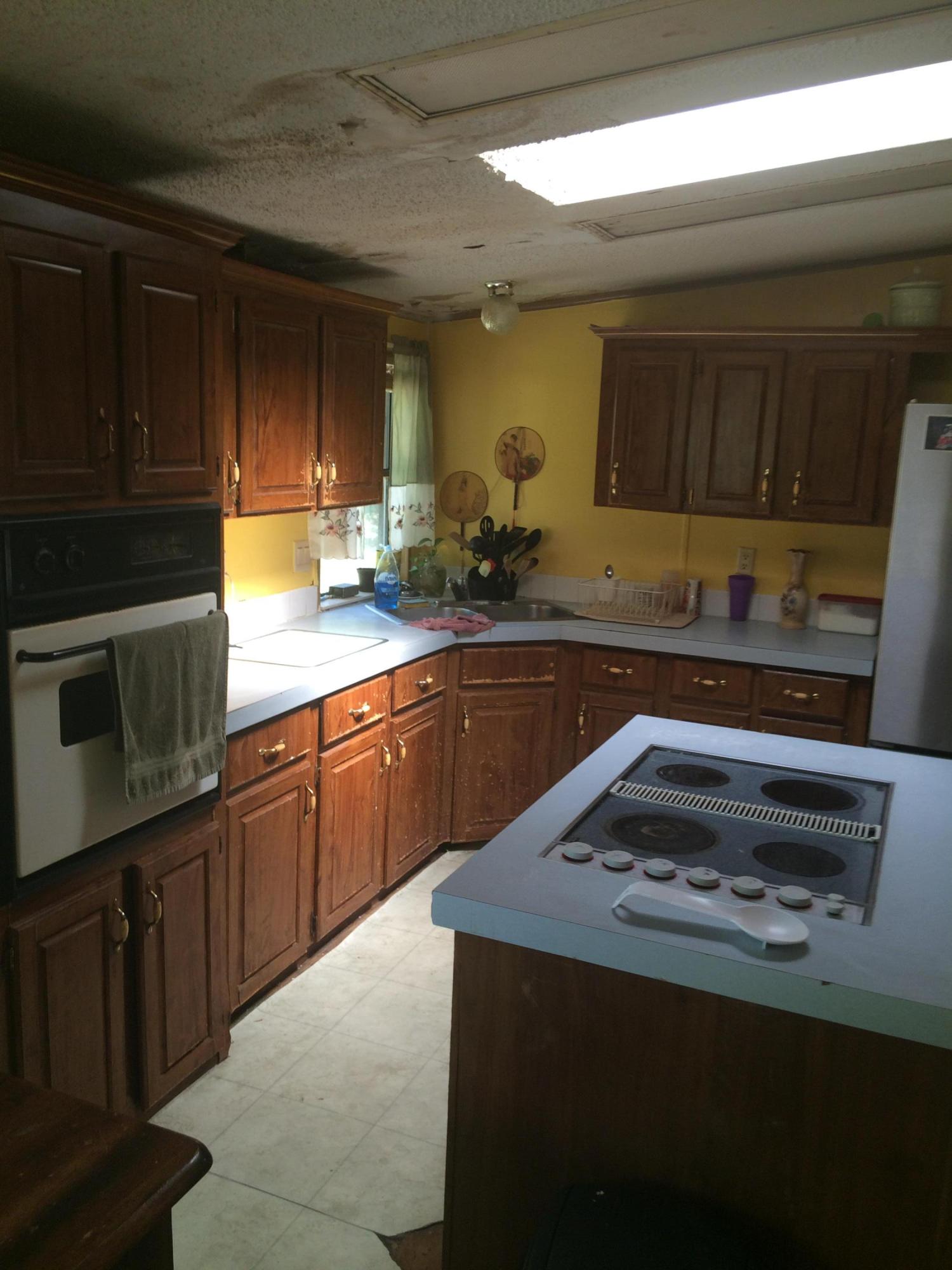 5075 Robert Taylor Road Crestview, FL 32539 - Photo 11 of 19 IMG_2086