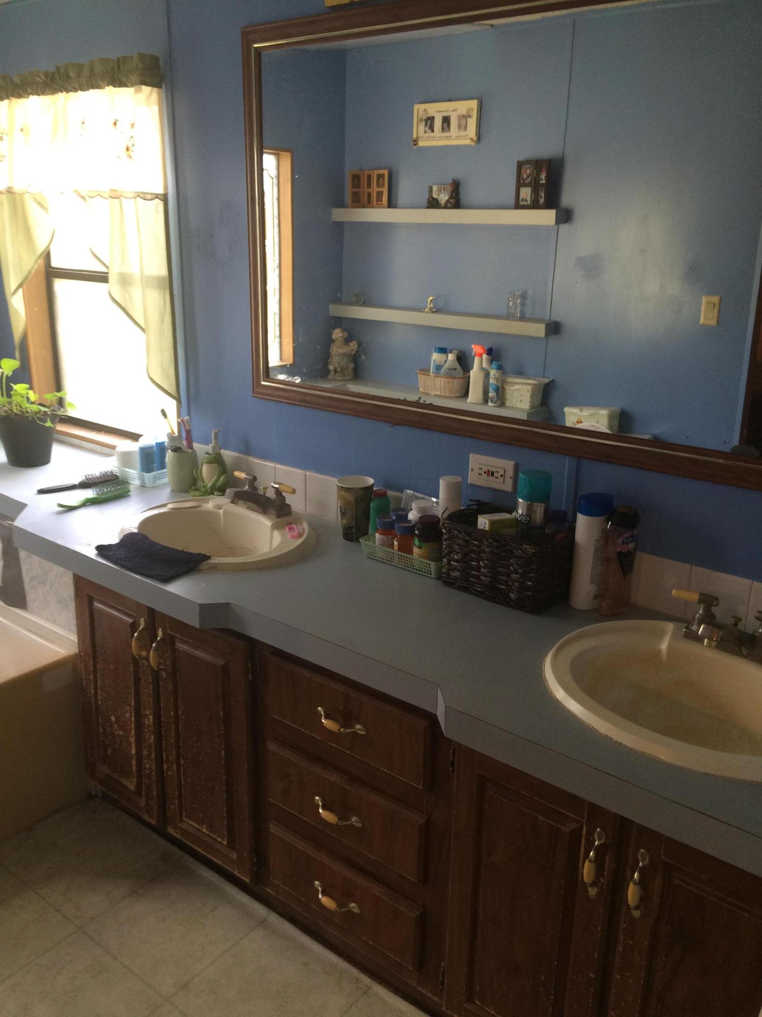 5075 Robert Taylor Road Crestview, FL 32539 - Photo 5 of 19 IMG_2079