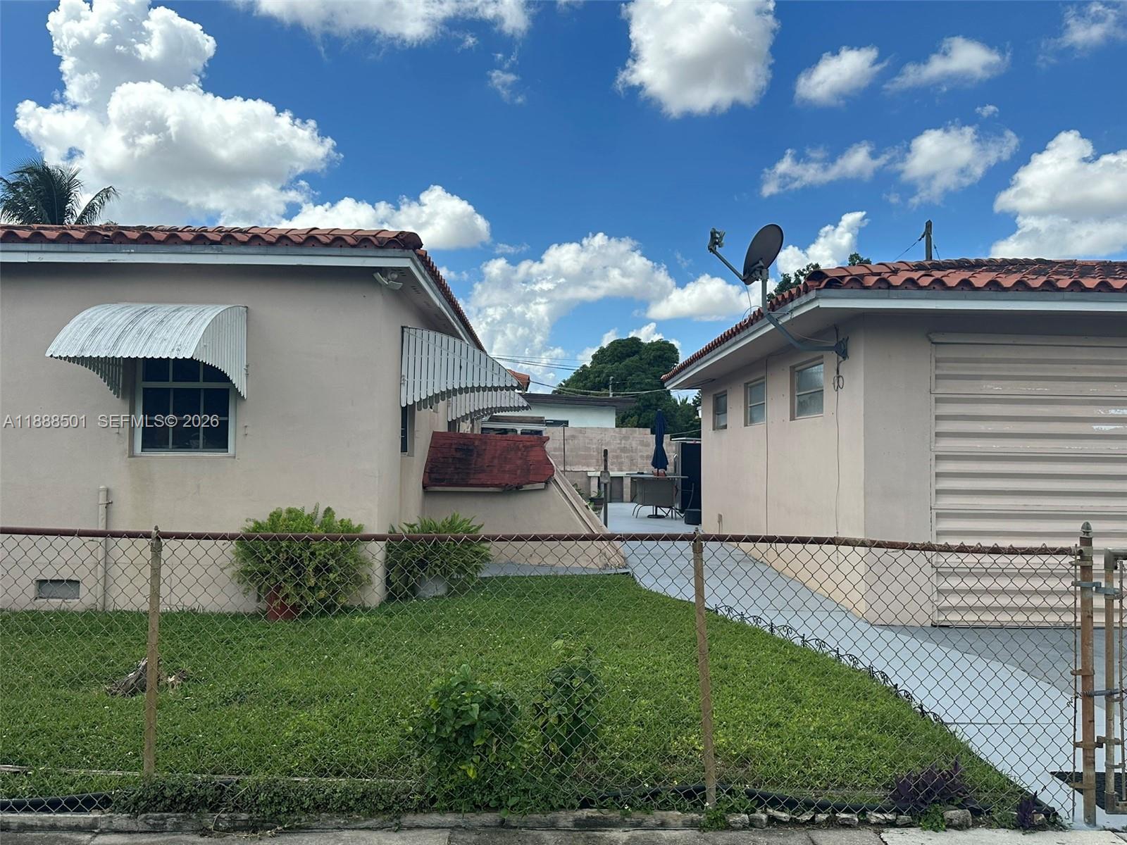 265 West 55th Street Hialeah, FL 33012 - Photo 11 of 58