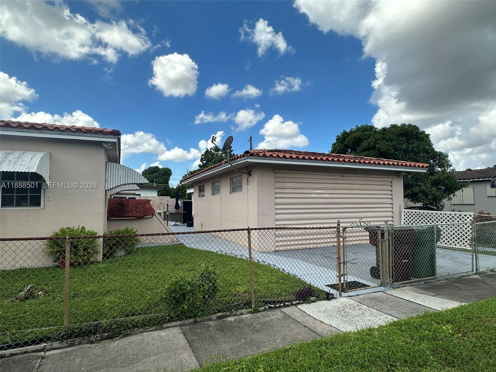 265 West 55th Street Hialeah, FL 33012 - Photo 2 of 58