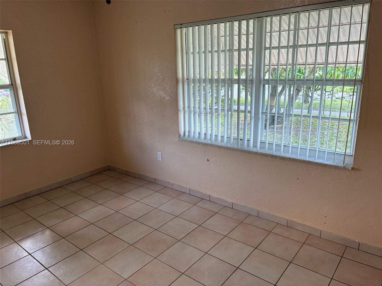 265 West 55th Street Hialeah, FL 33012 - Photo 34 of 58