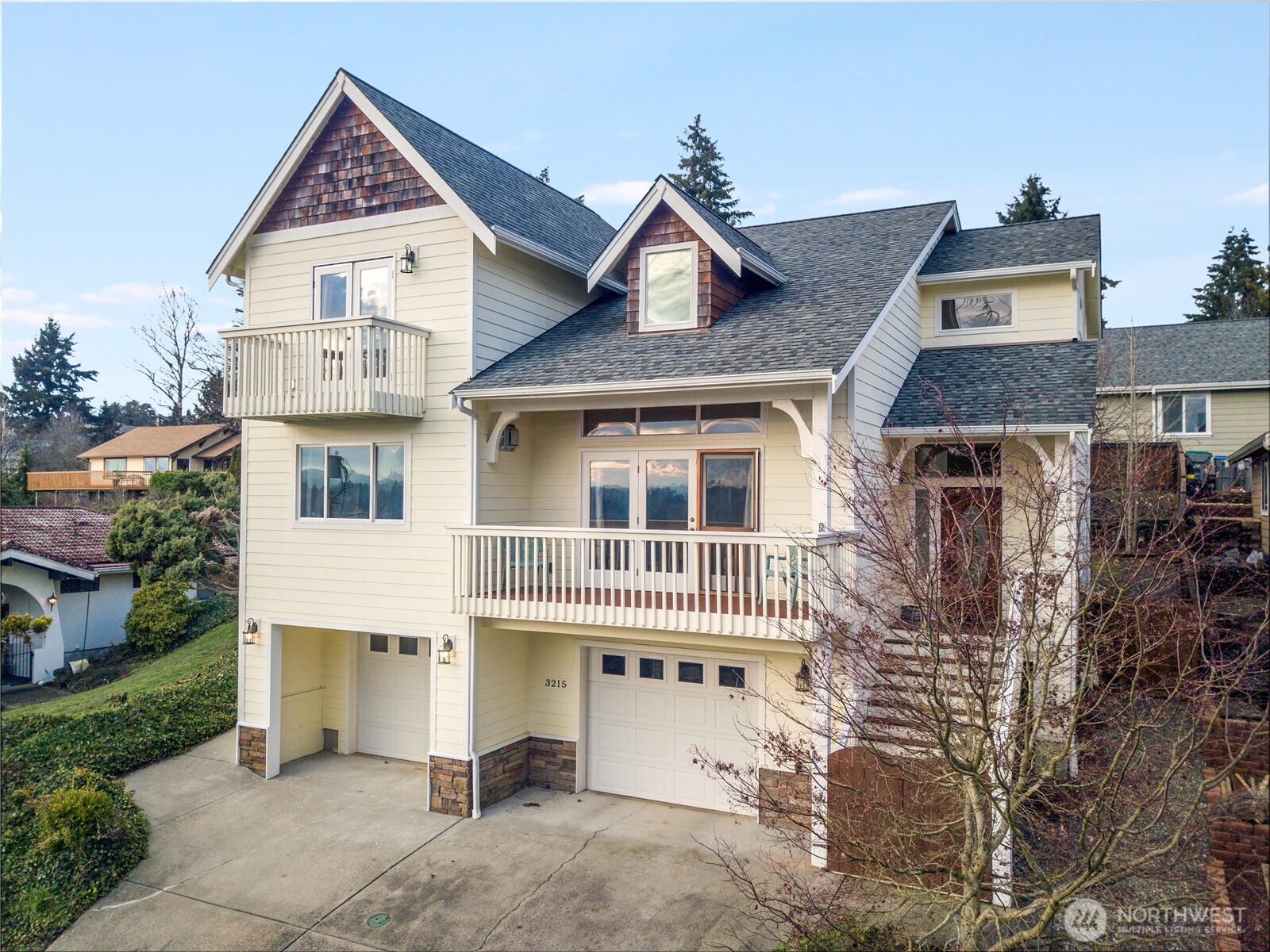 3215 Rickey Road Bremerton, WA 98310 - Photo 1 of 40 Gallery Image 1