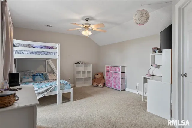 $459,900 | 1600 East Spruce Street, Chatham, IL 62629