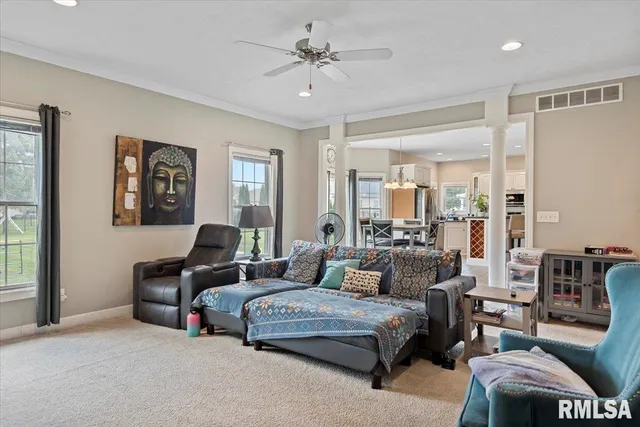 $459,900 | 1600 East Spruce Street, Chatham, IL 62629