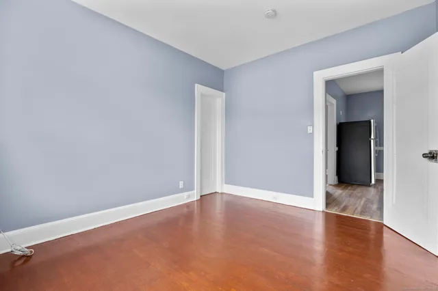 $2,200 | 1105 North Main Street, Unit 3, Waterbury, CT 06704