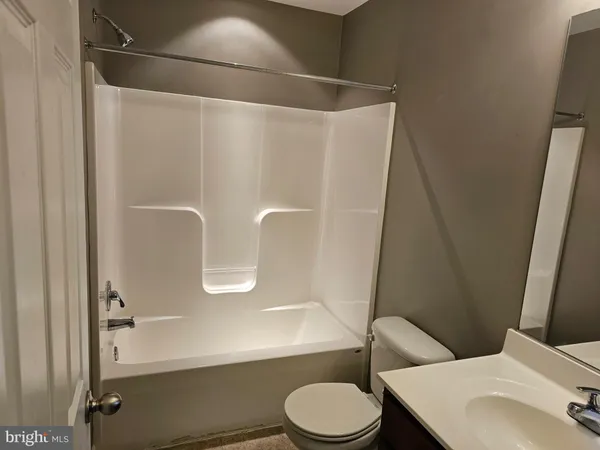 $1,795 | 136 Checko Court, Martinsburg, WV 25401