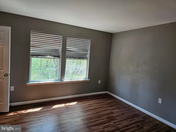 $1,795 | 136 Checko Court, Martinsburg, WV 25401