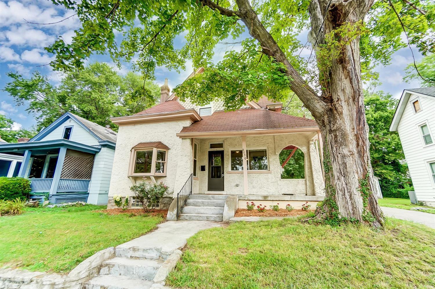 6130 Prentice Street Cincinnati, OH 45227 - Photo 2 of 44