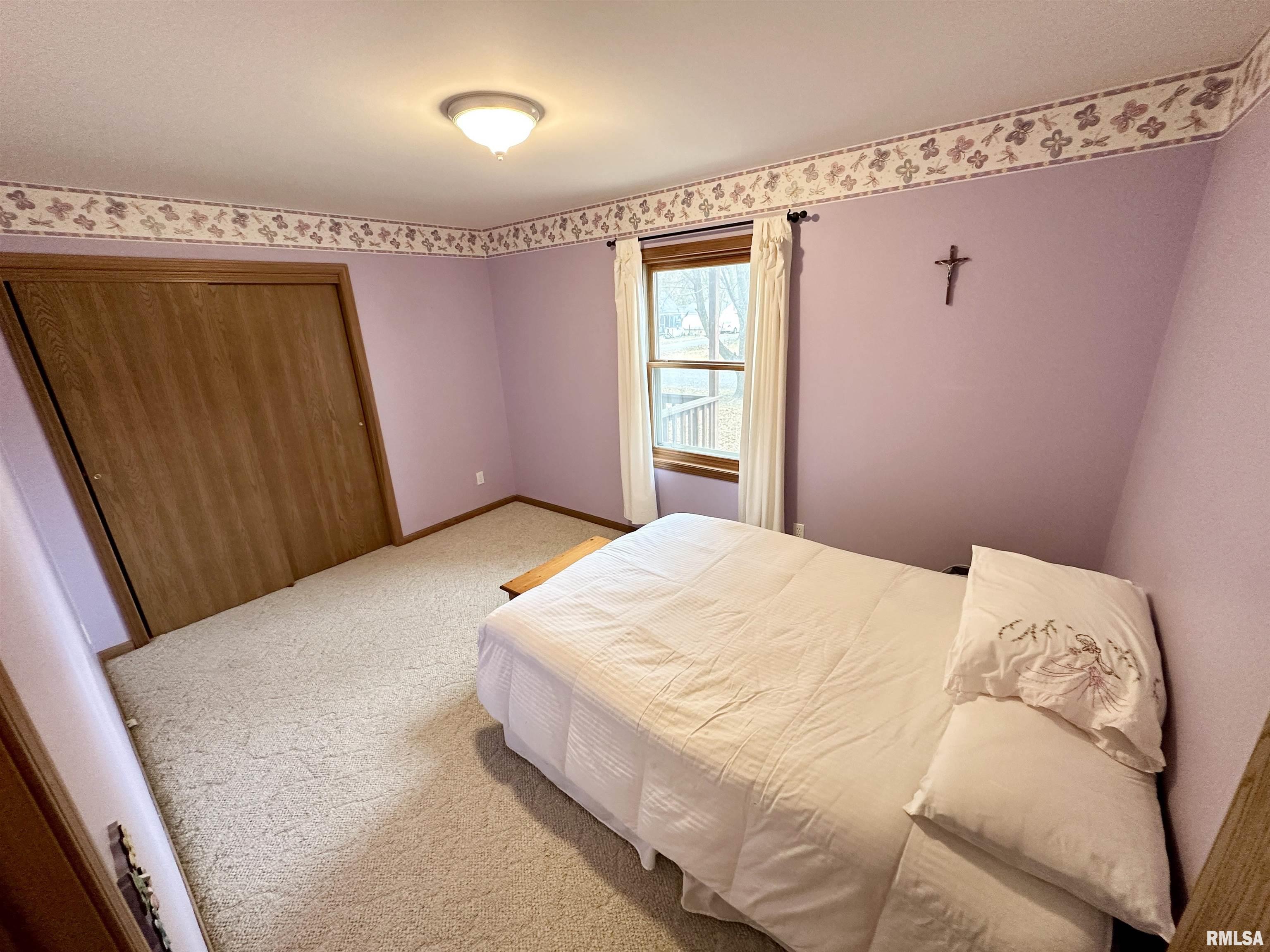 517 West 4th Street Beardstown, IL 62618 - Photo 35 of 38