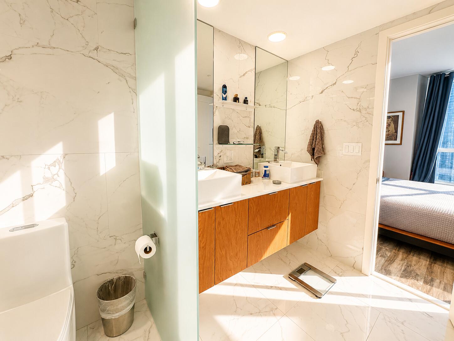 465 Brickell Avenue, Unit 2302 Miami, FL 33131 - Photo 11 of 19 14