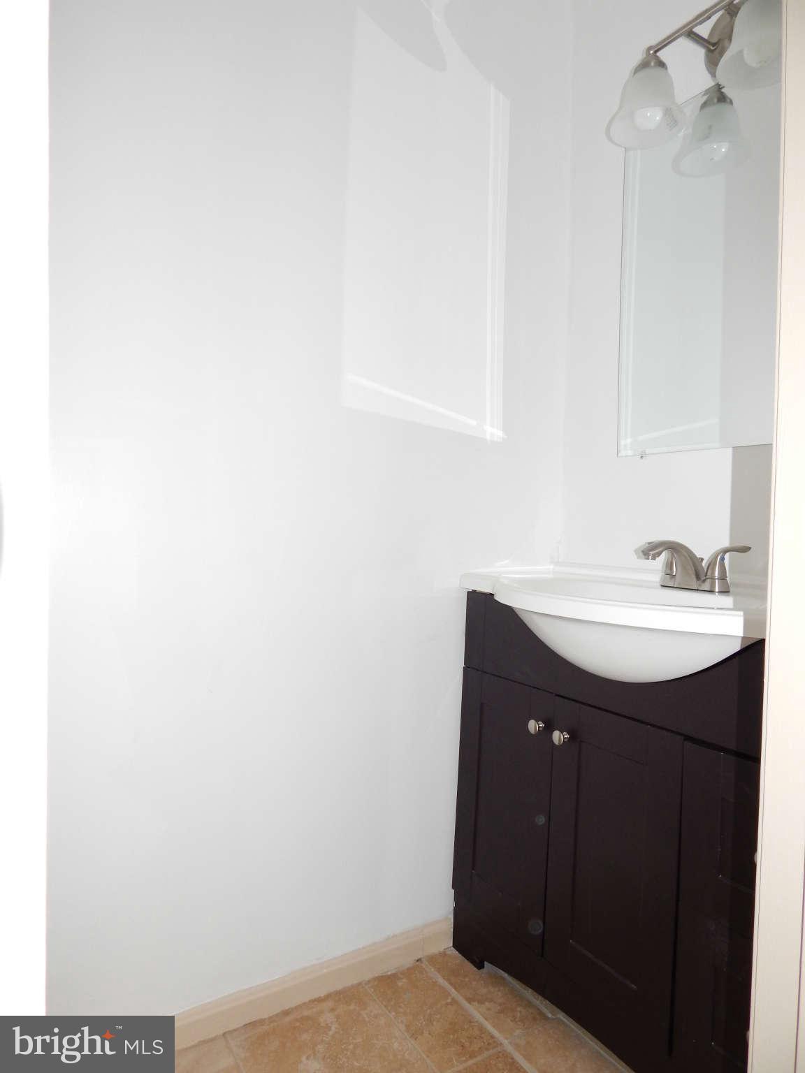 12757 Turquoise Terrace Silver Spring, MD 20904 - Photo 13 of 30 Bath