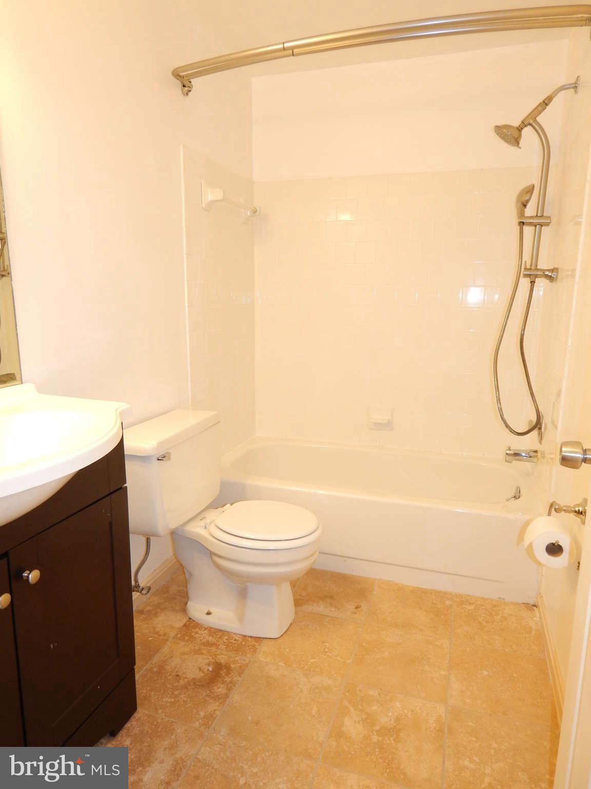 12757 Turquoise Terrace Silver Spring, MD 20904 - Photo 20 of 30 Bath
