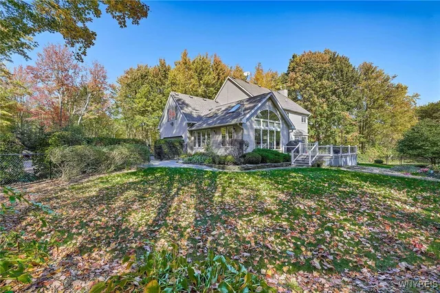 $649,900 | 7353 Ward Road, Boston, NY 14127