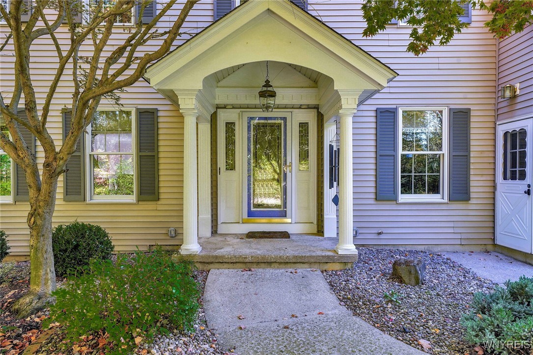 7353 Ward Road Boston, NY 14127 - Photo 4 of 45