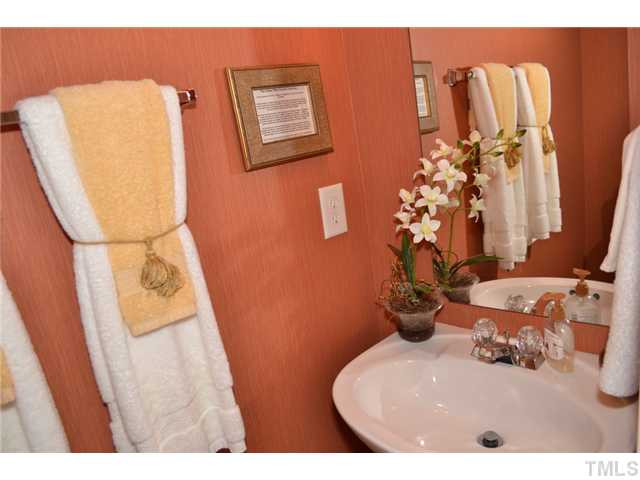 427 Alero Road Raleigh, NC 27610 - Photo 11 of 22 Bathroom