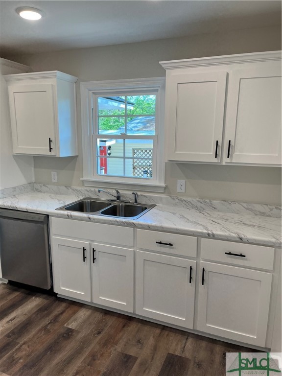 2317 Pinetree Road Savannah, GA 31404 - Photo 4 of 19 Gallery Image 4