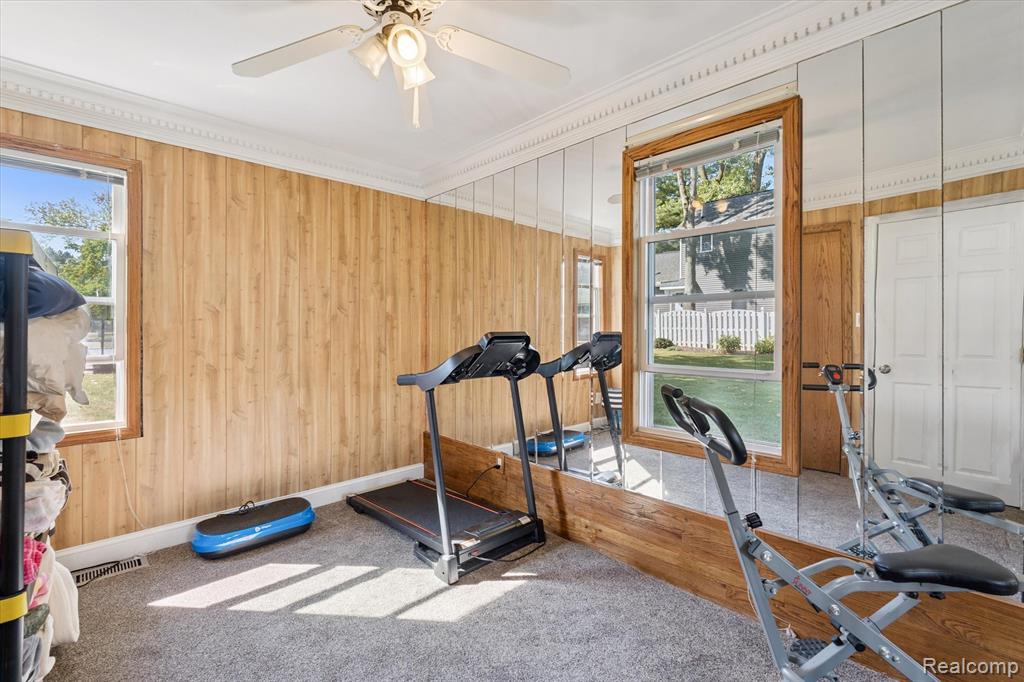 2236 Grove Park Road Fenton, MI 48430 - Photo 26 of 50