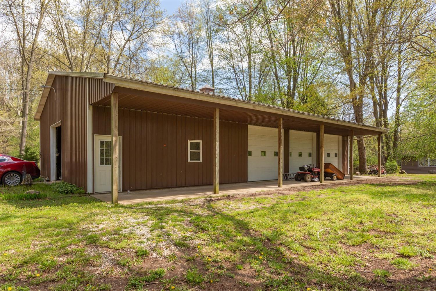9214 Frailey Road Huron, OH 44839 - Photo 3 of 56 Gallery Image 3