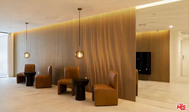 $1,300,000 | 3649 Regal Place, Unit 203, Los Angeles, CA 90068