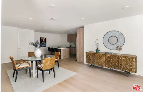 $1,300,000 | 3649 Regal Place, Unit 203, Los Angeles, CA 90068