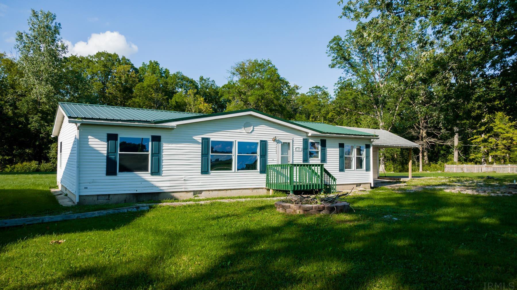 7211 Thompson Road Hoagland, IN 46745 - Photo 8 of 36