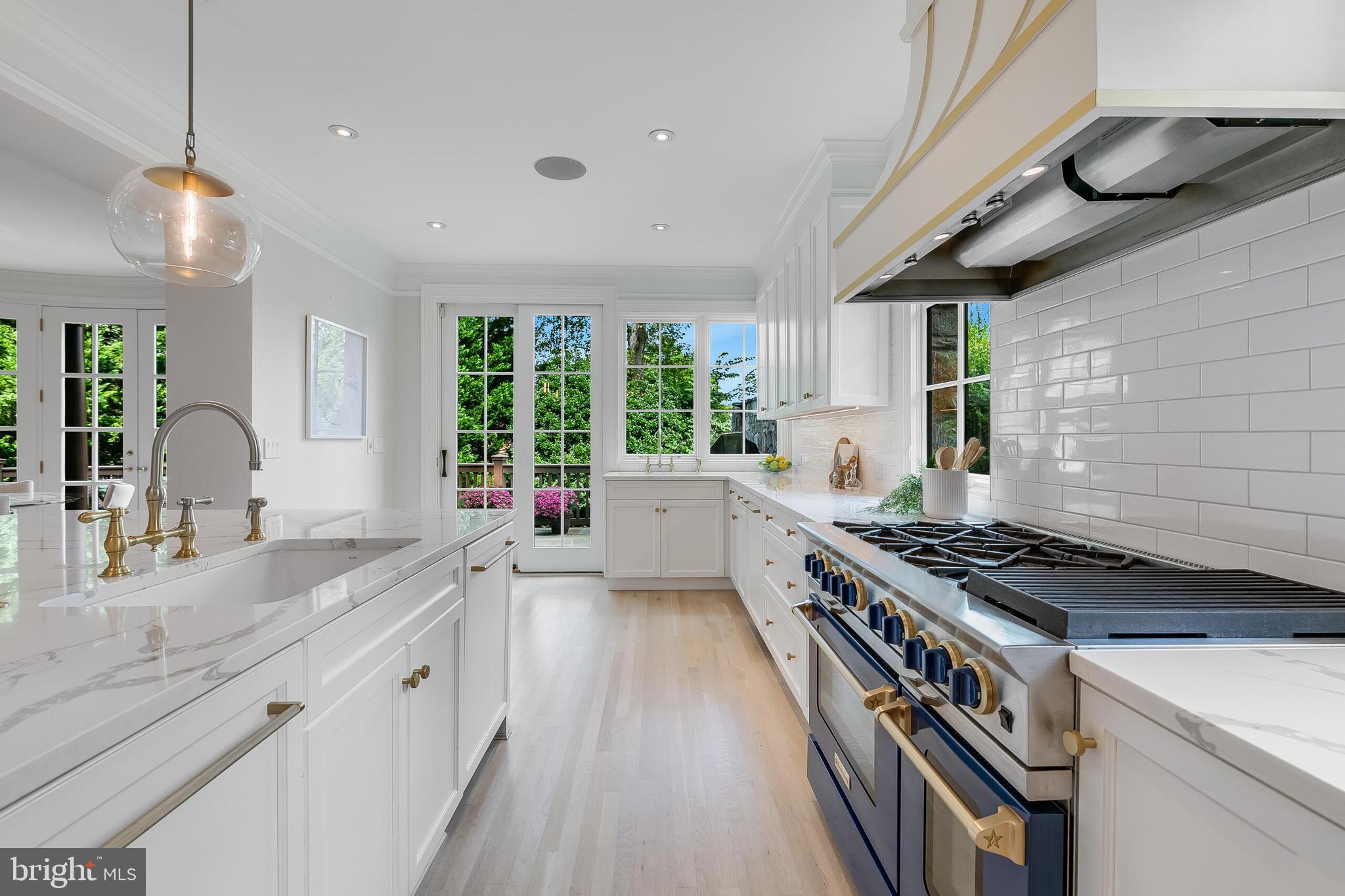 5033 Tilden Street Northwest Washington, DC 20016 - Photo 25 of 85