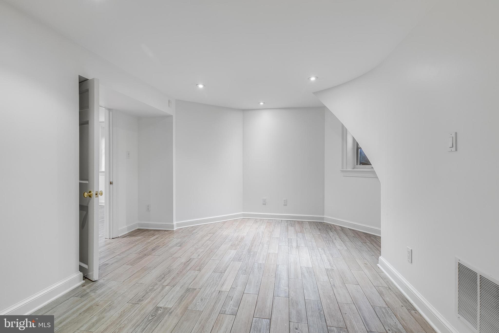 5033 Tilden Street Northwest Washington, DC 20016 - Photo 65 of 85