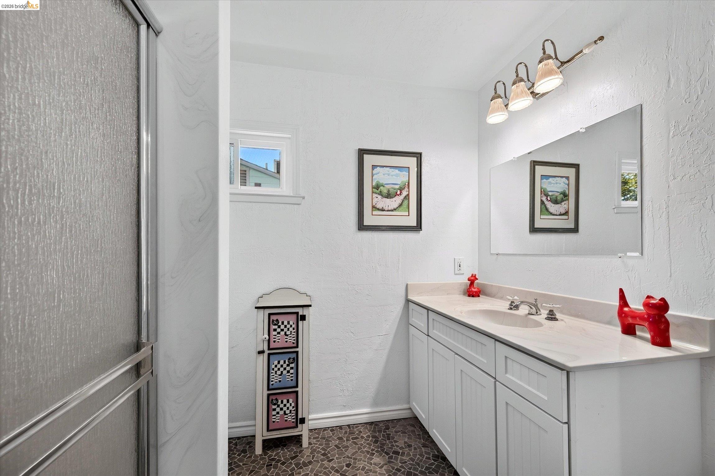 4246 Windsweep Road Bethel Island, CA 94511 - Photo 25 of 33 Guest Bath